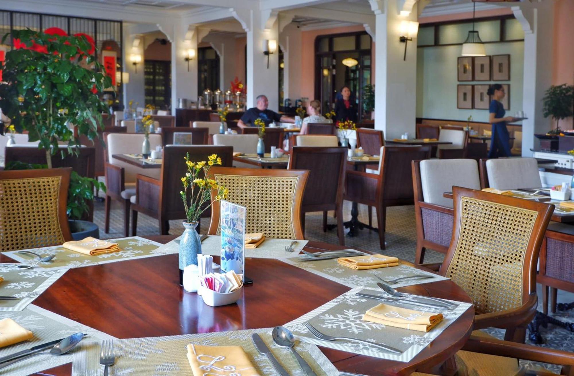 Allegro Hoi An . A Little Luxury Hotel & Spa Zewnętrze zdjęcie The restaurant at the hotel